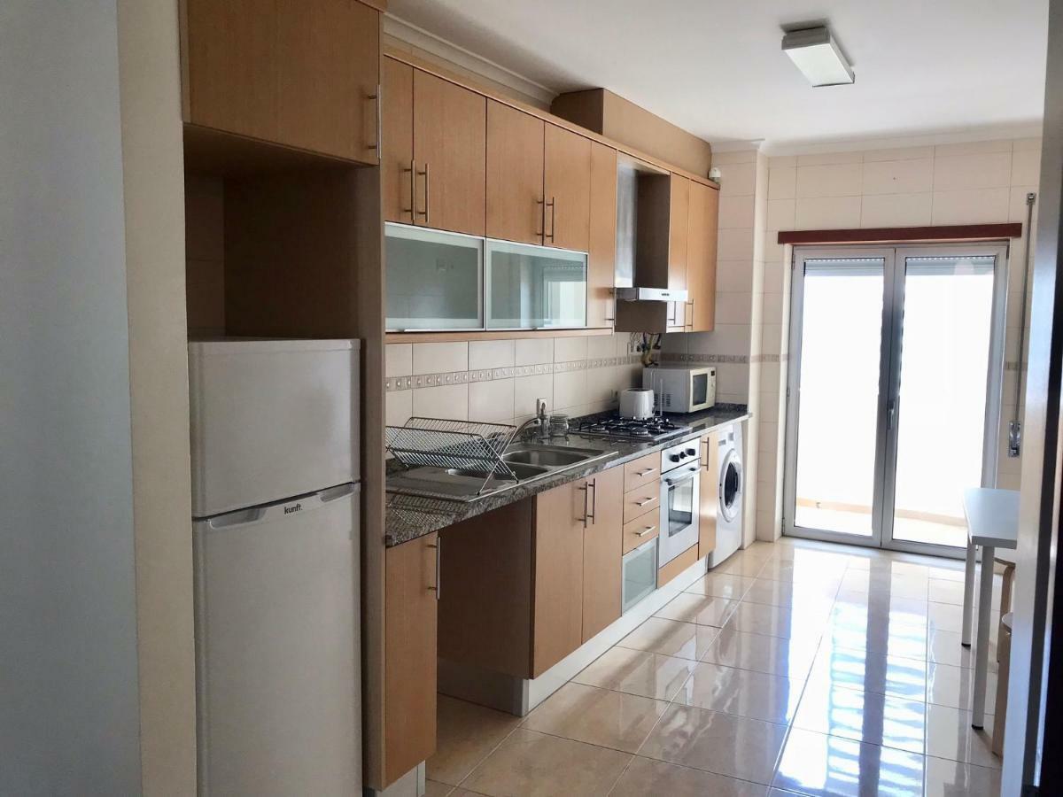Nazare Beach Apartments Екстер'єр фото